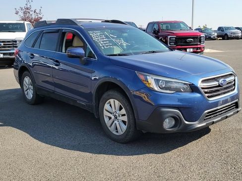 Used 2019 Subaru Outback 3.6R Limited w/ Popular Package #2 AWD/4WD image 4
