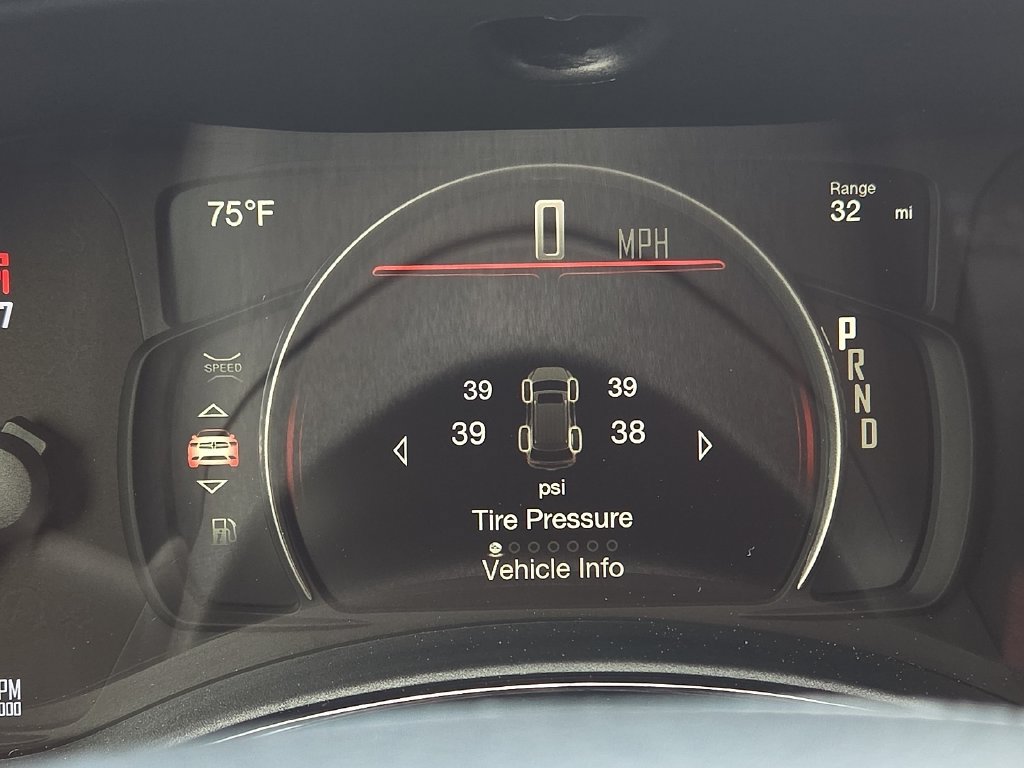 Used 2025 Dodge Durango GT AWD/4WD image 18