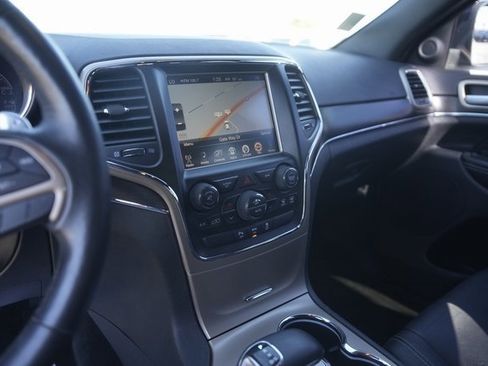 Used 2014 Jeep Grand Cherokee Limited image 25