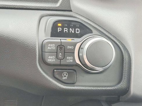 Used 2025 RAM 1500 Big Horn AWD/4WD image 35