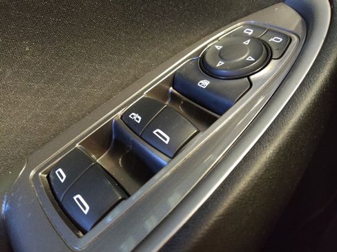 Used 2023 Chevrolet Malibu LT image 27