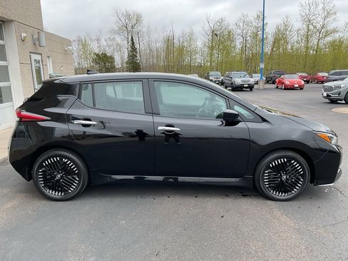 Used 2025 Nissan Leaf SV Plus FWD image 4