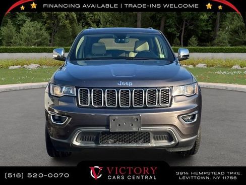 Used 2020 Jeep Grand Cherokee Limited image 2