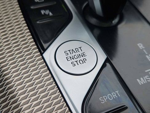 Used 2023 BMW X5 xDrive40i w/ M Sport Package image 25