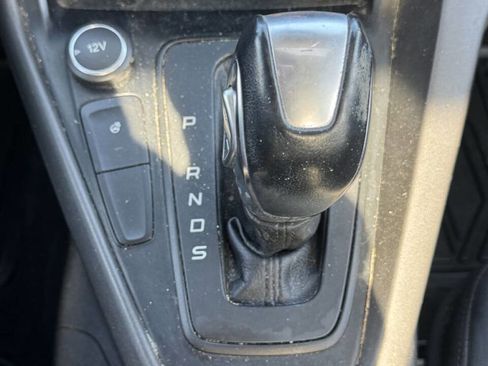 Used 2015 Ford Focus SE w/ Equipment Group 201A image 18