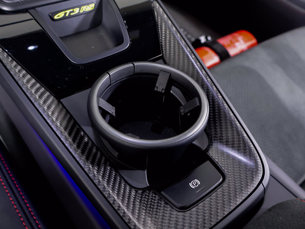 Certified 2025 Porsche 911 GT3 RS RWD image 18