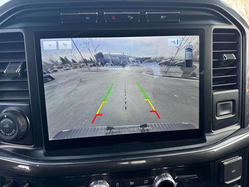 Used 2022 Ford F150 XLT w/ Equipment Group 302A High image 24