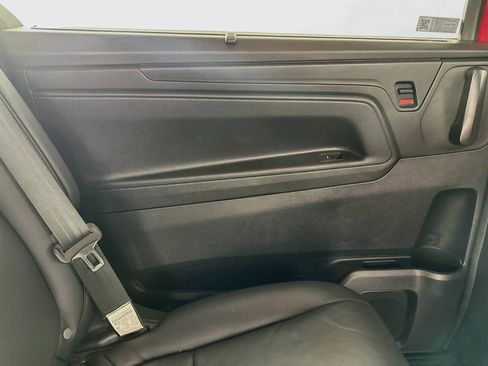 Used 2025 Honda Odyssey Sport-L image 26