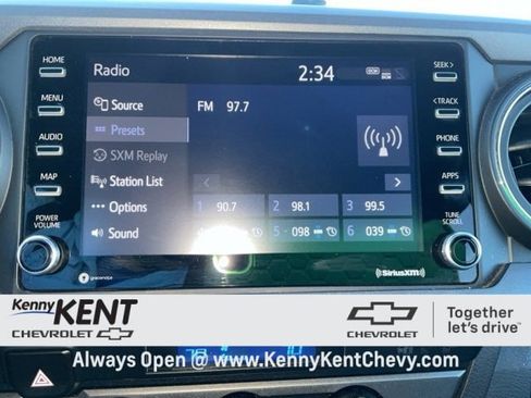 Used 2021 Toyota Tacoma TRD Off-Road w/ Technology Package image 30