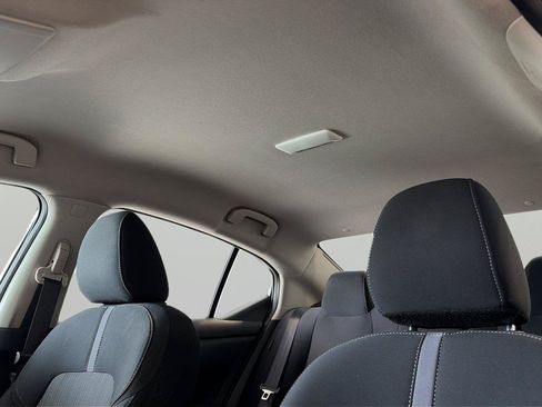 Used 2024 Nissan Sentra SV FWD image 16