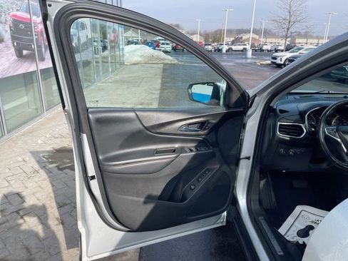 Certified 2020 Chevrolet Equinox Premier FWD image 22