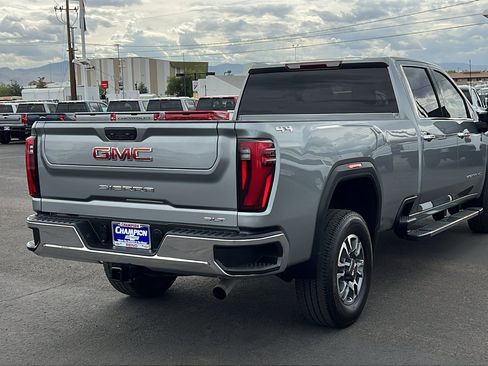 Certified 2024 GMC Sierra 2500 SLT w/ SLT Convenience Package AWD/4WD image 5