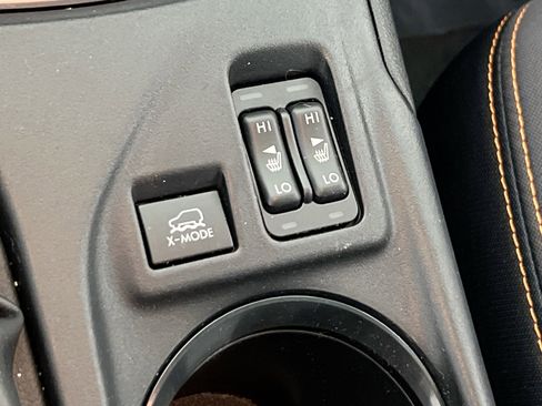 Used 2023 Subaru Crosstrek 2.0i Premium AWD/4WD image 19