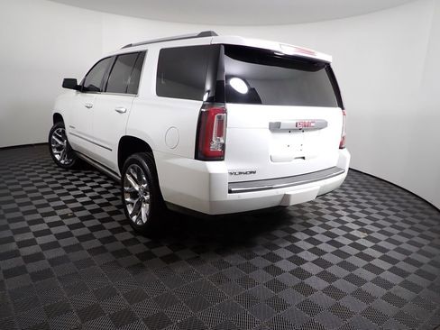 Used 2017 GMC Yukon Denali w/ Open Road Package image 15