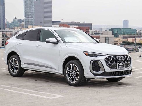 New 2026 Audi Q5 Premium AWD/4WD image 3