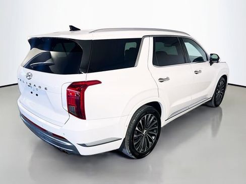 Used 2024 Hyundai Palisade Calligraphy FWD image 8