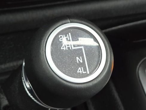 Used 2021 Jeep Wrangler Unlimited Sahara AWD/4WD image 22