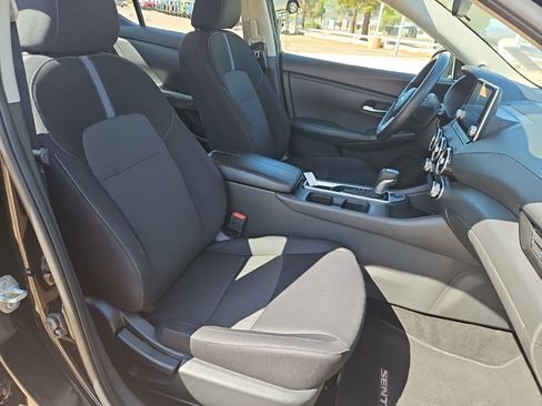 Used 2024 Nissan Sentra SV FWD image 24