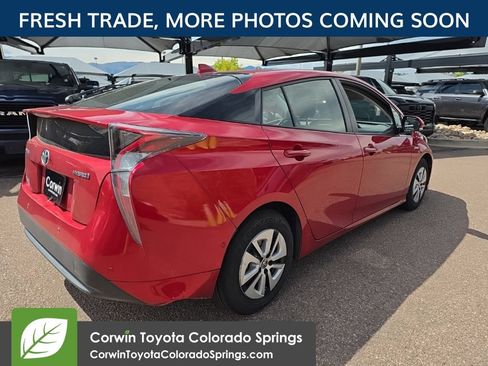 Used 2018 Toyota Prius Three w/ Advanced Technology Package FWD image 9