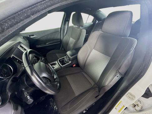 Used 2023 Dodge Charger SXT image 22