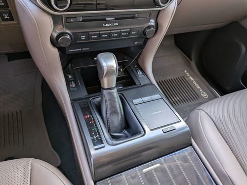 Used 2023 Lexus GX 460 Premium w/ Premium Package AWD/4WD image 26