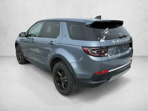 Used 2020 Land Rover Discovery Sport SE image 7
