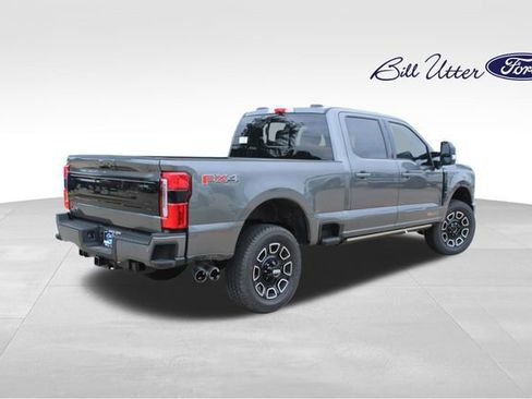 New 2026 Ford F250 Platinum AWD/4WD image 3