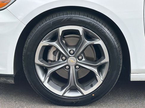 Used 2024 Chevrolet Malibu LT FWD image 24