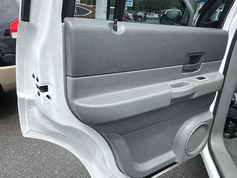 Used 2006 Dodge Durango SXT RWD image 22