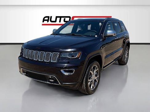 Used 2020 Jeep Grand Cherokee Overland image 3