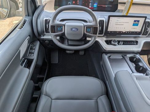 New 2026 Ford Expedition Max Active AWD/4WD image 8