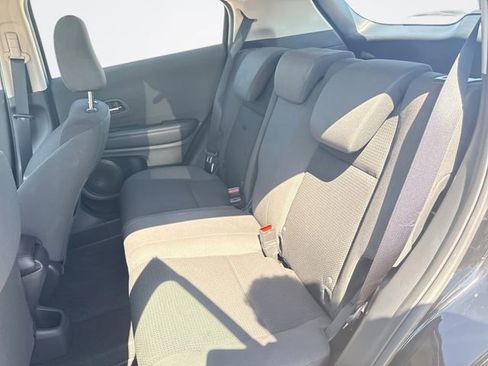 Used 2022 Honda HR-V LX image 22