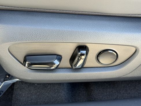 New 2026 Lexus RX 450h AWD w/ Convenience Package image 19