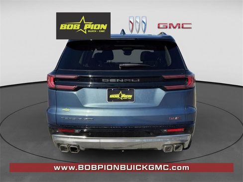Used 2025 GMC Acadia Denali w/ Super Cruise Package image 5
