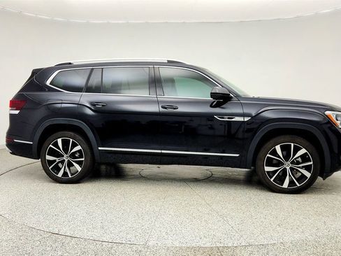 Used 2024 Volkswagen Atlas SEL Premium R-Line AWD/4WD image 4