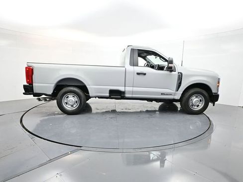 New 2026 Ford F250 XL RWD image 8