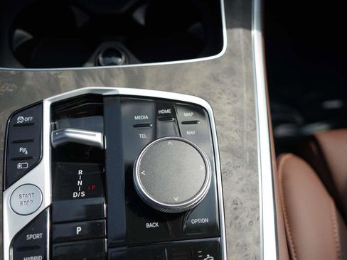 New 2026 BMW X5 xDrive50e image 26