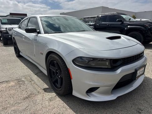Used 2023 Dodge Charger Scat Pack w/ Plus Group RWD image 3
