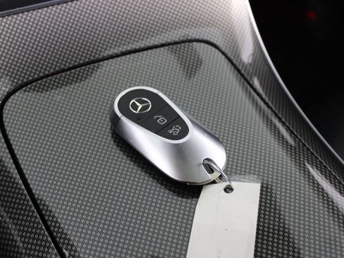 Used 2022 Mercedes-Benz C 300 Sedan image 28