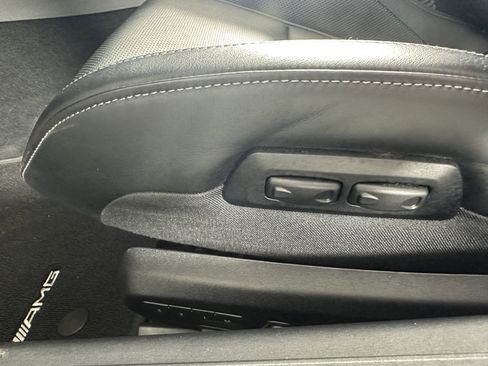 Used 2019 Mercedes-Benz AMG GT Roadster image 21