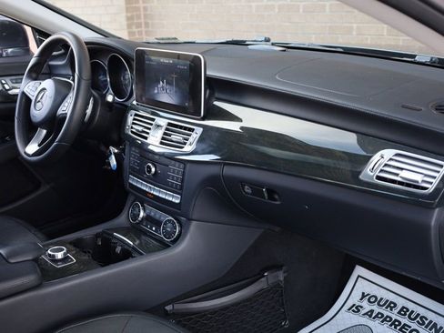 Used 2015 Mercedes-Benz CLS 400 image 24