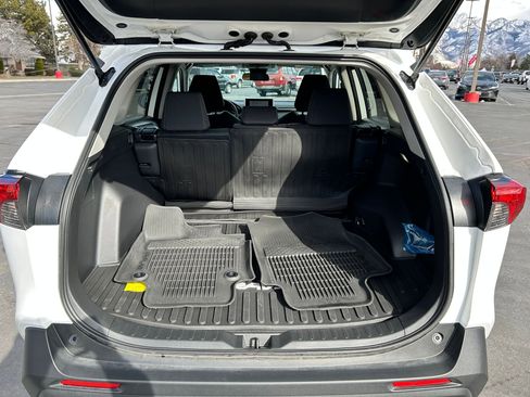 Certified 2025 Toyota RAV4 LE image 24