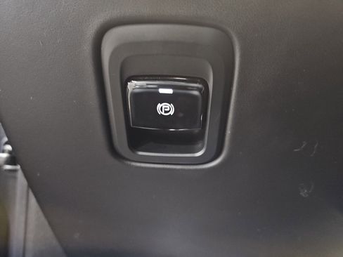 Used 2023 Maserati Grecale Modena image 27