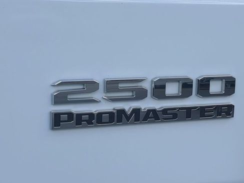 Used 2025 RAM ProMaster 2500 w/ U-Haul Equipment Group FWD image 13