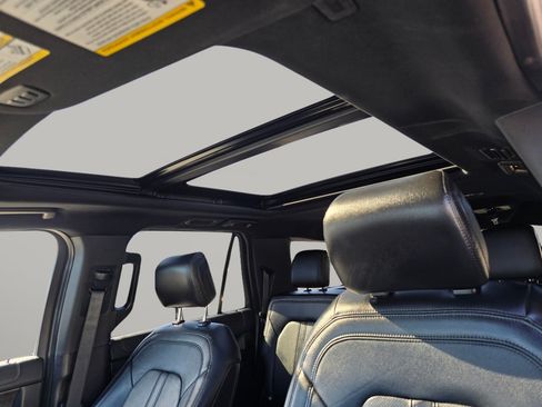 Used 2020 Ford Expedition Max Limited AWD/4WD image 25