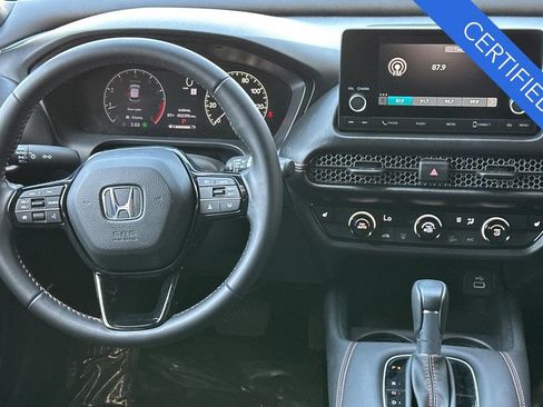 Certified 2025 Honda HR-V Sport image 15