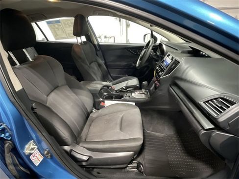 Used 2017 Subaru Impreza 2.0i Premium w/ BSD & Rcta/SRF/Eyesight image 28