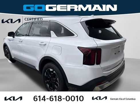 Certified 2026 Kia Sorento S FWD image 3