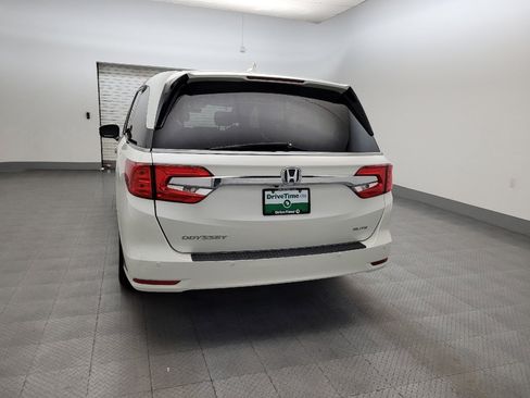 Used 2018 Honda Odyssey Elite image 6