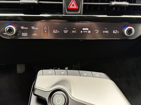 New 2026 Kia EV6 Wind RWD image 28